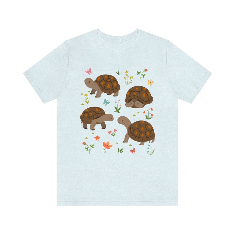 Kawaii Turtle Tee – Cottagecore Style, Turtle Lover Gift & Nature/Animal Lover Tee