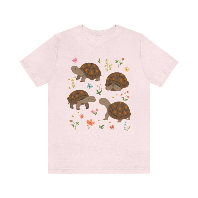 Kawaii Turtle Tee – Cottagecore Style, Turtle Lover Gift & Nature/Animal Lover Tee