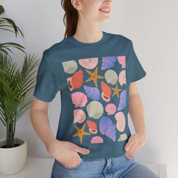 Women’s Shell Short-Sleeve Summer Tee – For Shell Lovers