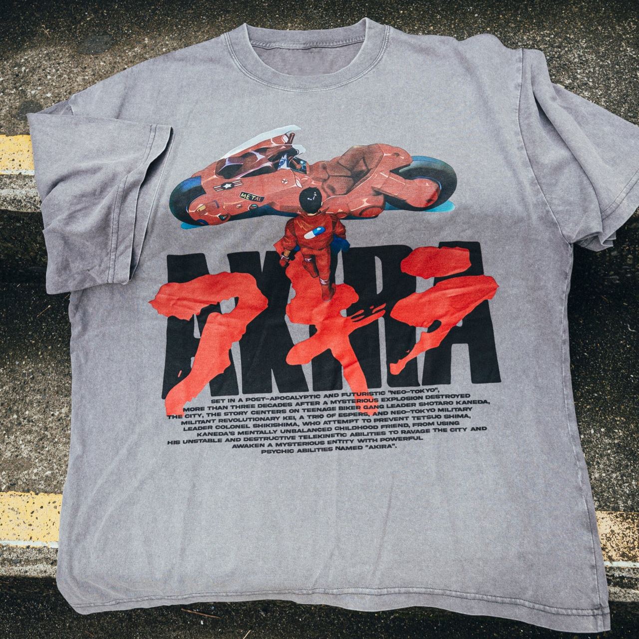 Unisex AKIRA Printed Washed Tee
