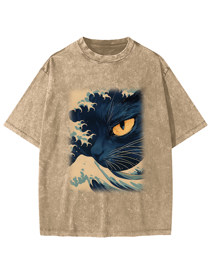 Cats in Japan's Giant Waves Vintage Washed T-shirt
