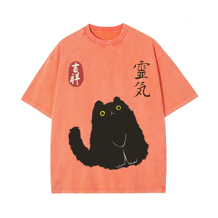 Lucky Cat Black Cat Vintage Wash Japanese Design T-Shirt