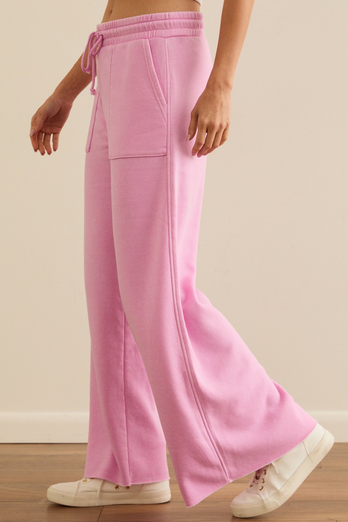 Pump It Up Wide Leg Sweatpants