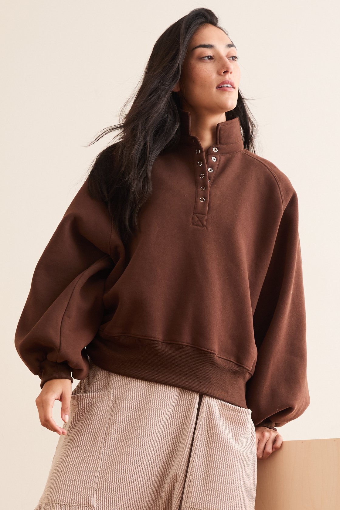 Peak Balloon Sleeve Pullover