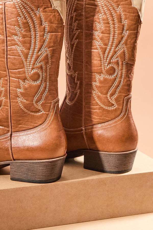Carolina Western Boots by Matisse