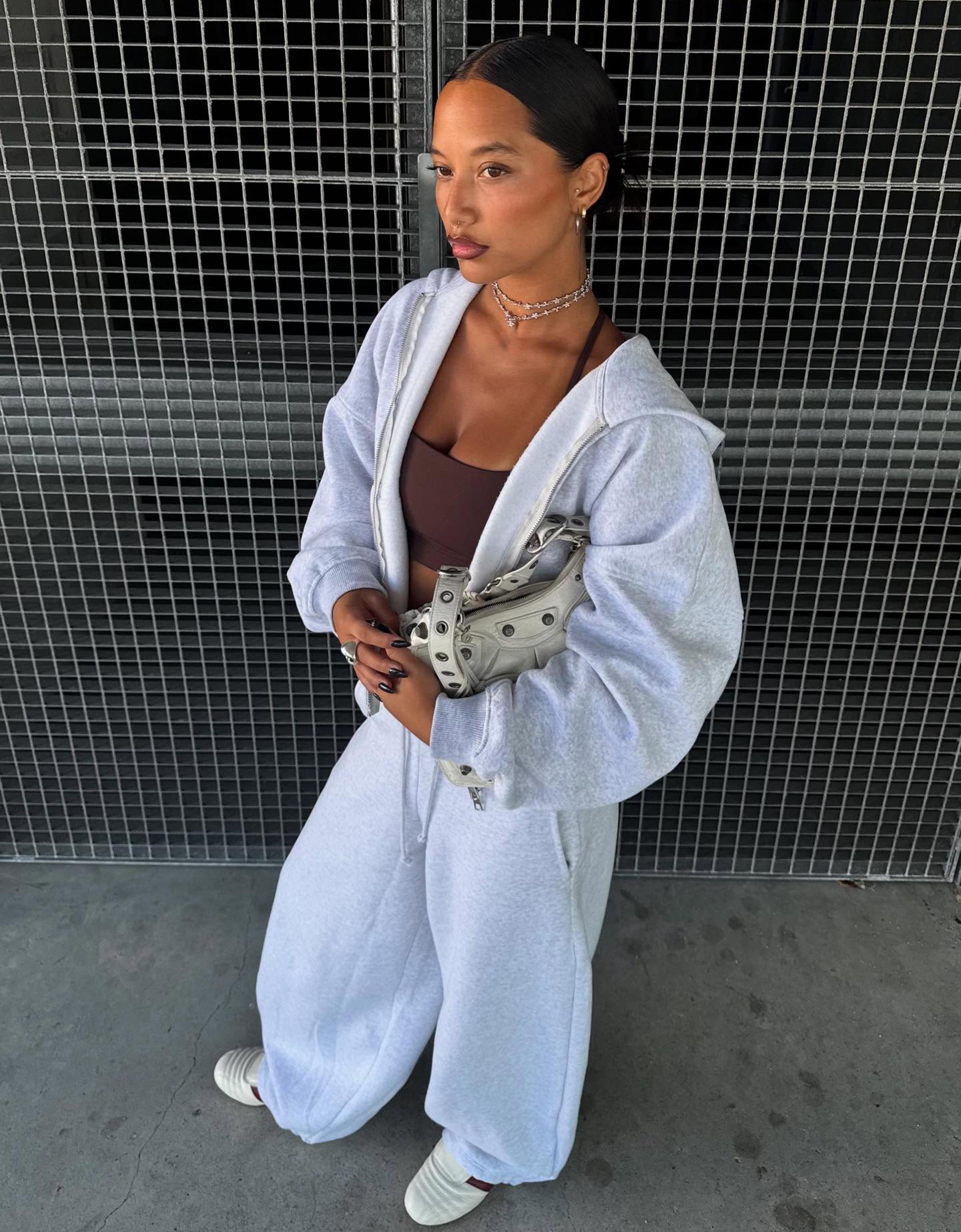 Plush barrel trousers with stoppers