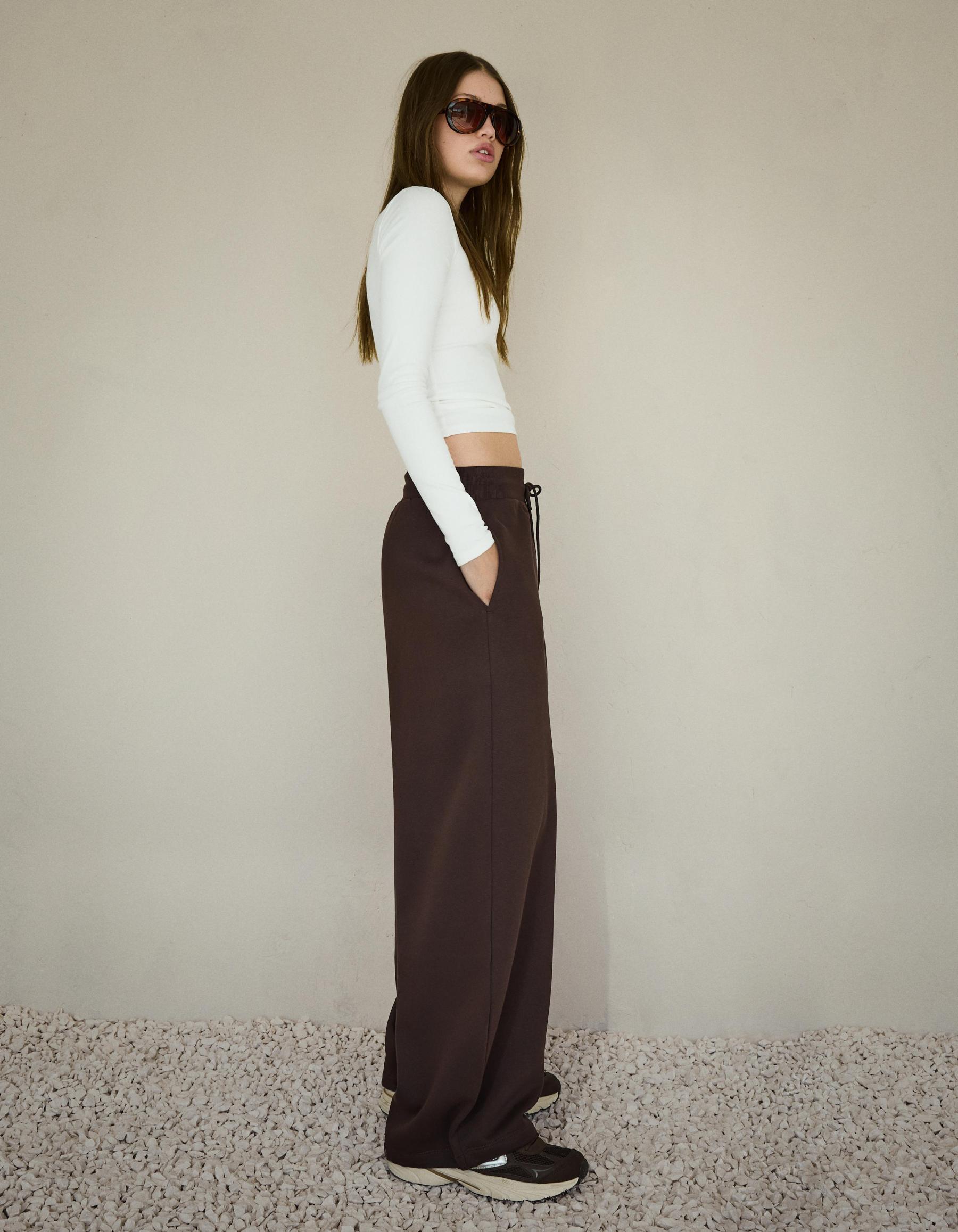 Plush barrel trousers with stoppers