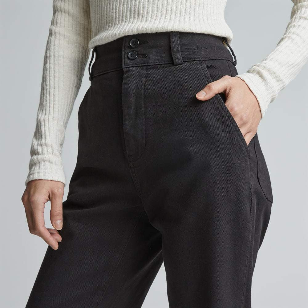 The Organic Straight-Leg Pant