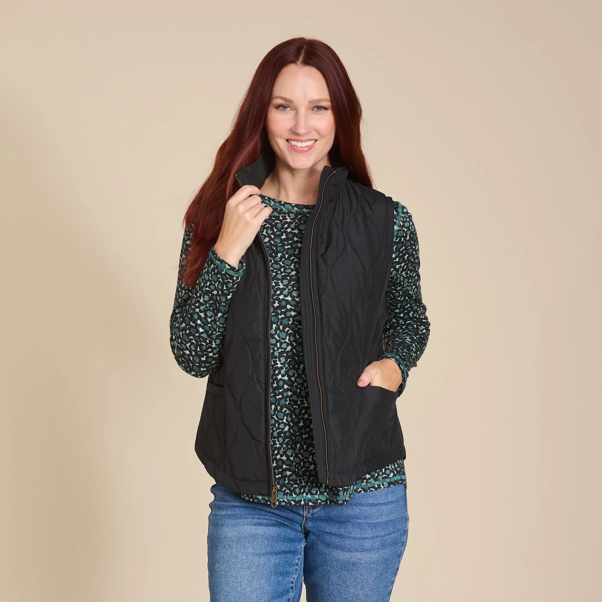 Quilted Zip Front Solid Vest