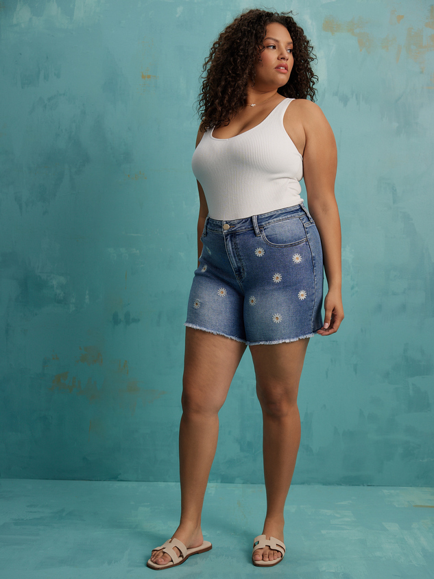 Lyla Daisy Denim Shorts