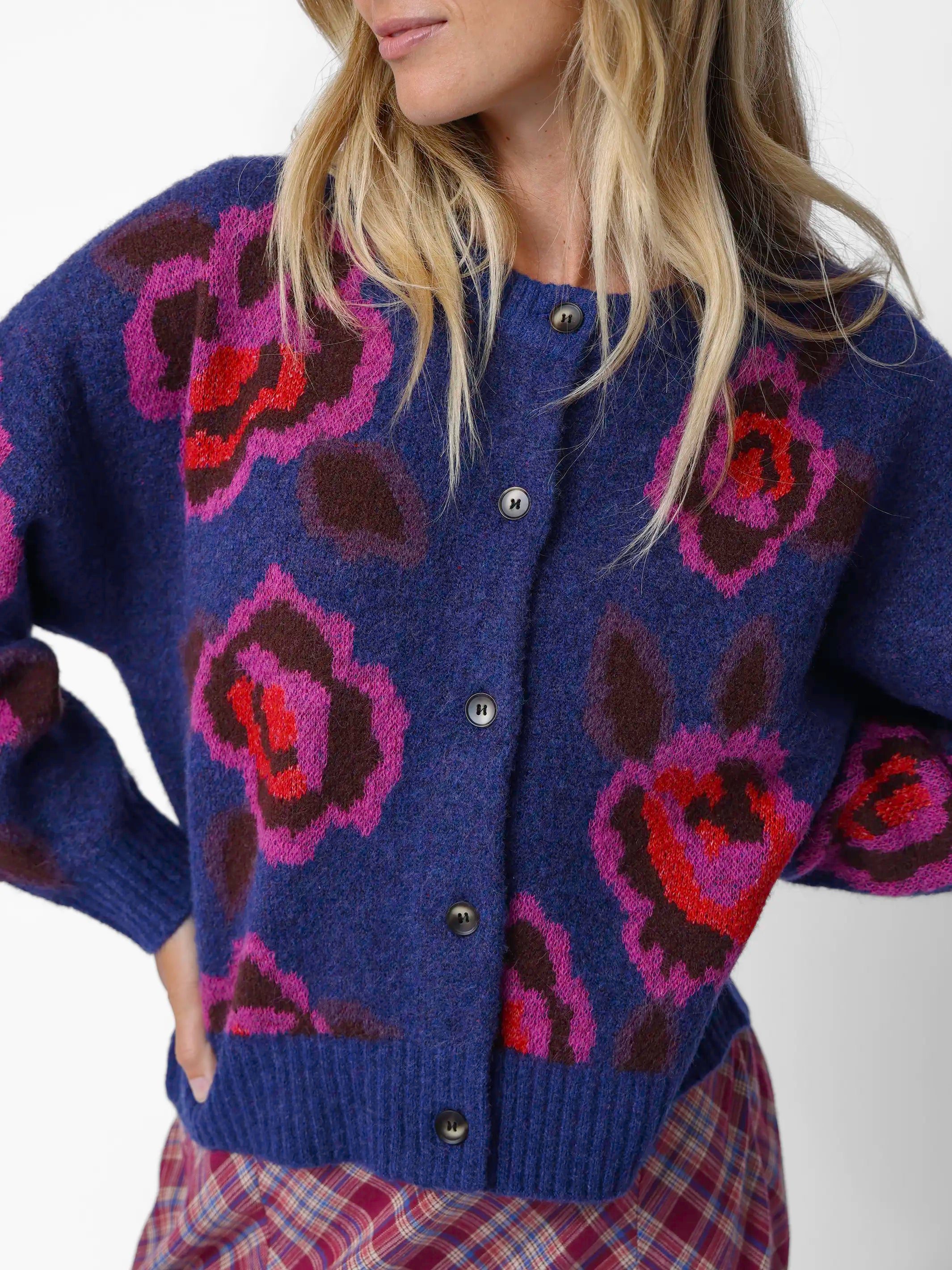 Jacquard Button Front Cardigan Sweater - Blue Rose