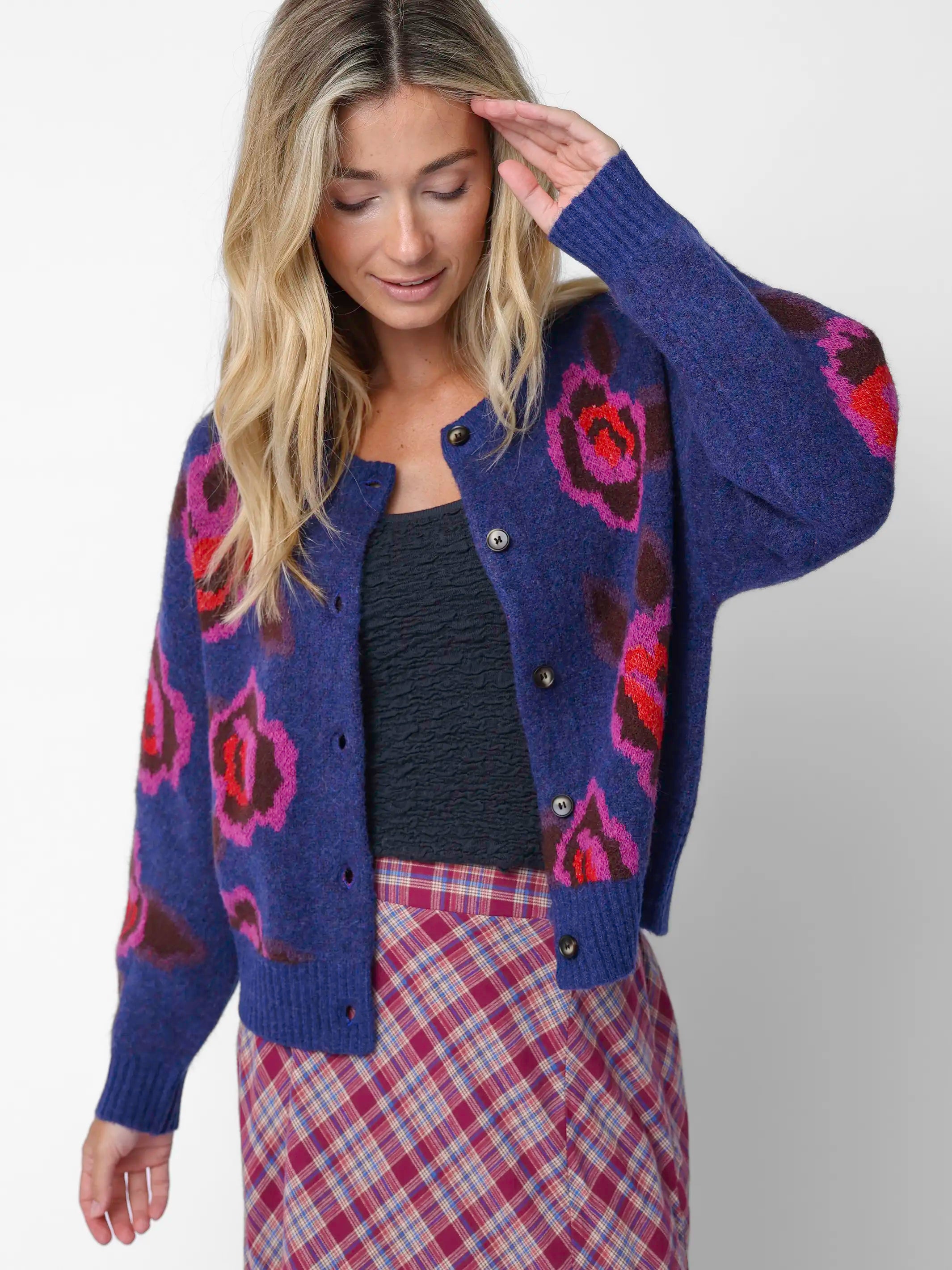 Jacquard Button Front Cardigan Sweater - Blue Rose