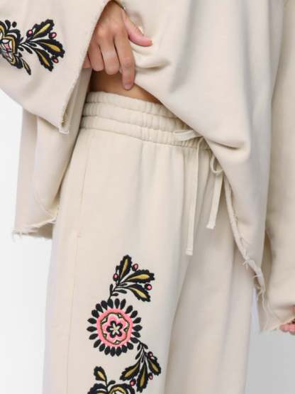 Easy Does It Embroidered Sweatpant - Cream