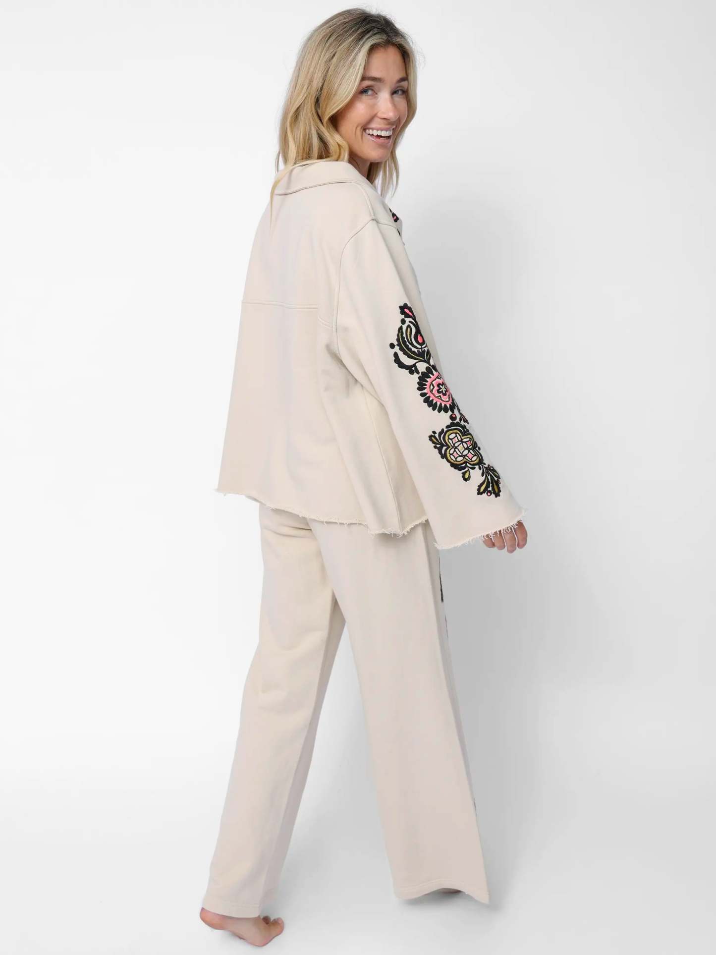 Easy Does It Embroidered Sweatpant - Cream