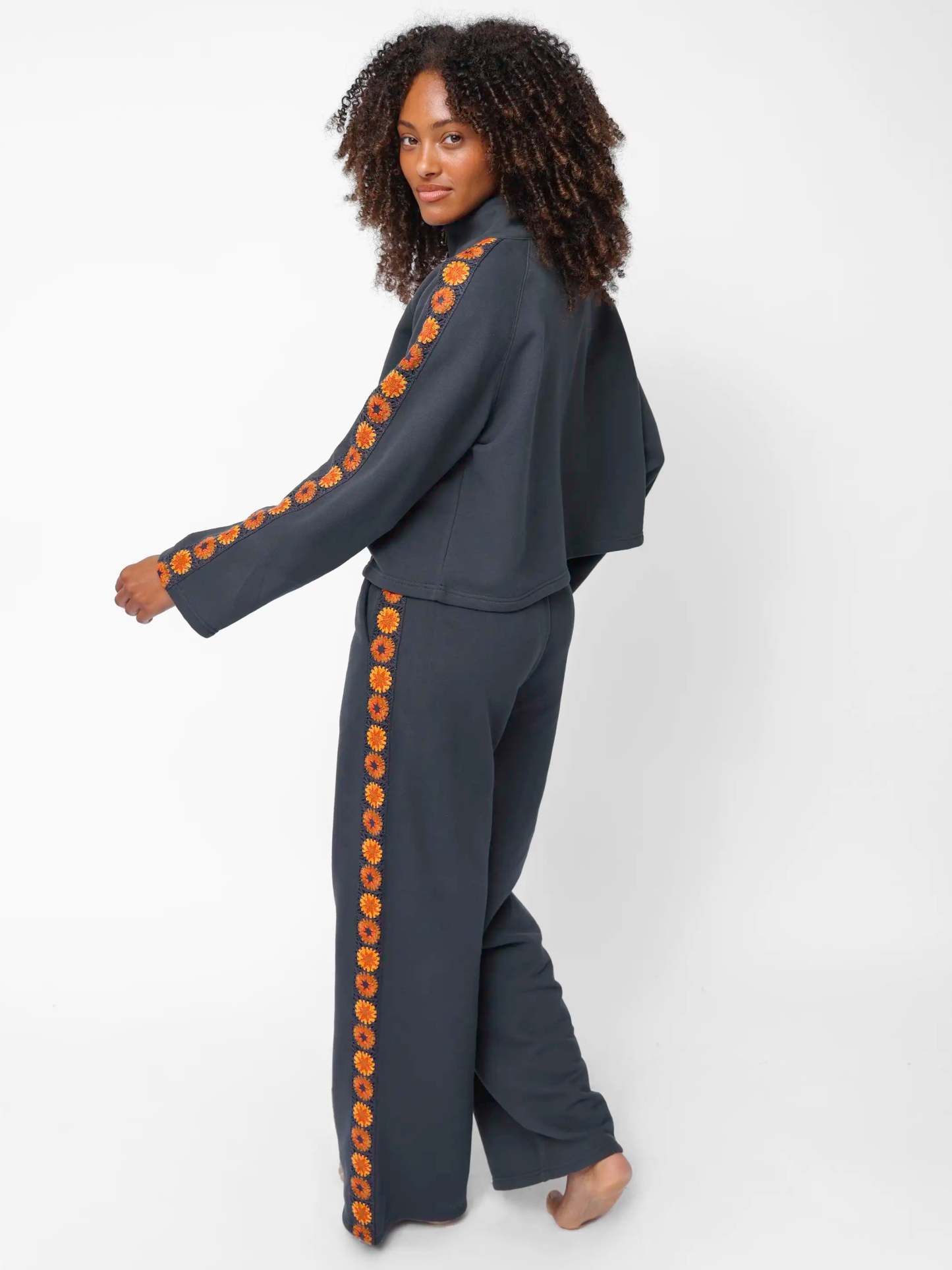 Lyvie Trim Sweatpant - Charcoal