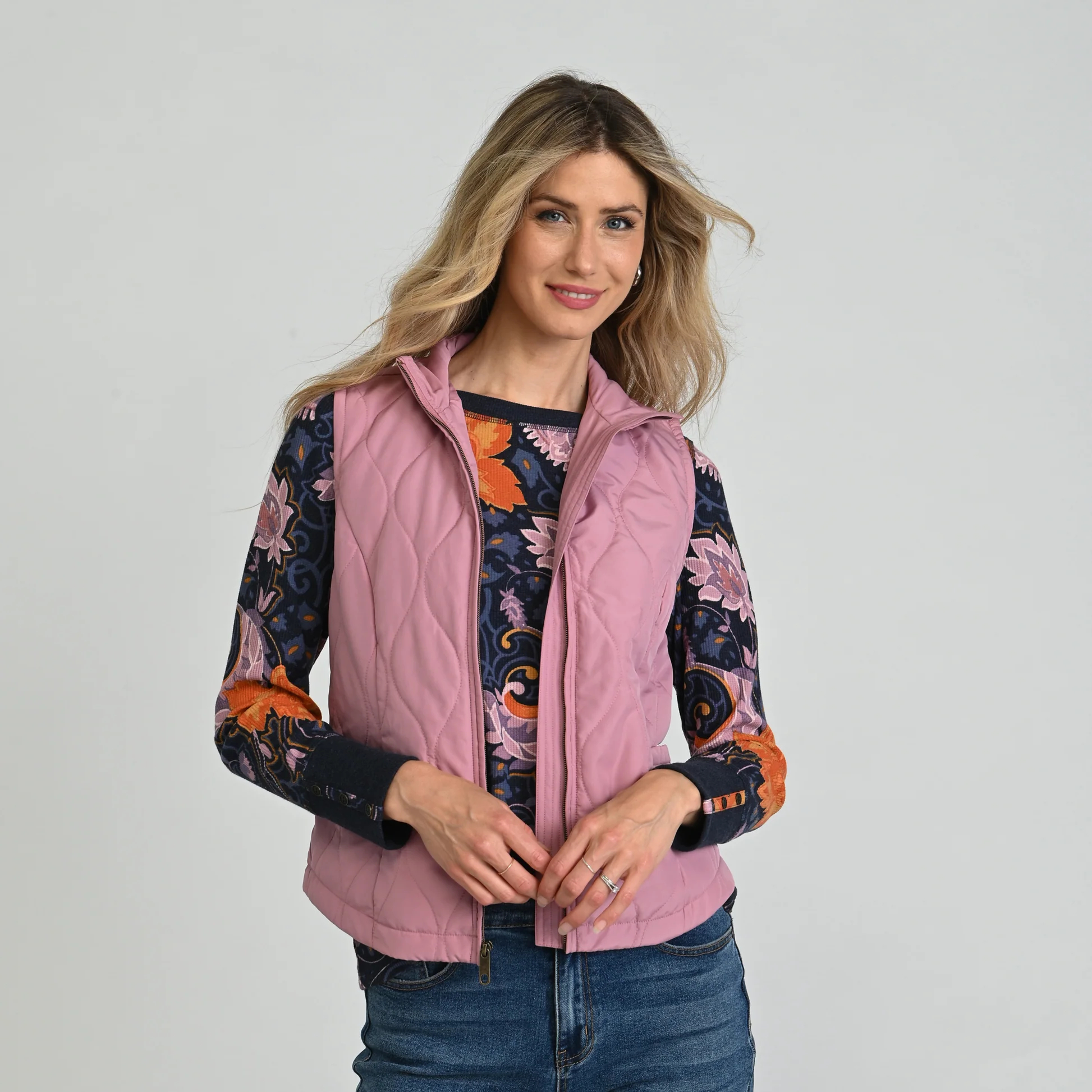 Quilted Zip Front Solid Vest