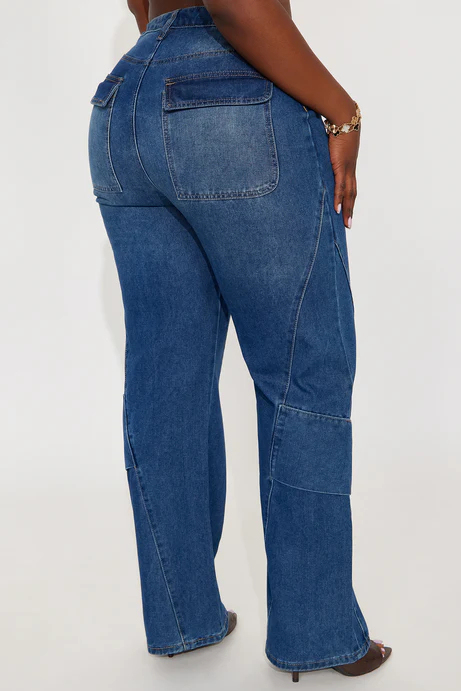 Perfectly Aligned Straight Leg Jeans - Dark Wash