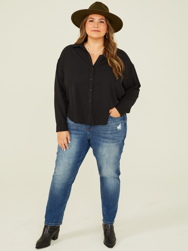 Destructed Girlfriend Jeans