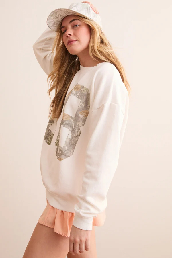 98 Graphic Sweatshirt