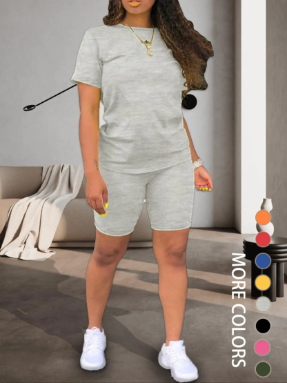 Women's Fitted Plain Round Neck Tee & Skinny Shorts Set