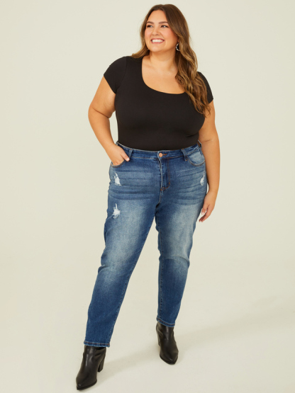 Destructed Girlfriend Jeans