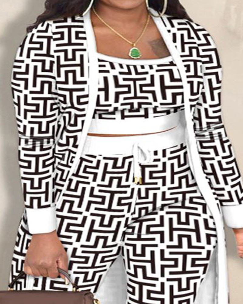 Plus Size 3PCS Geometric Print Cami Top & Drawstring Pants Set With Coat