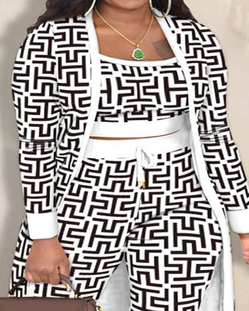 Plus Size 3PCS Geometric Print Cami Top & Drawstring Pants Set With Coat
