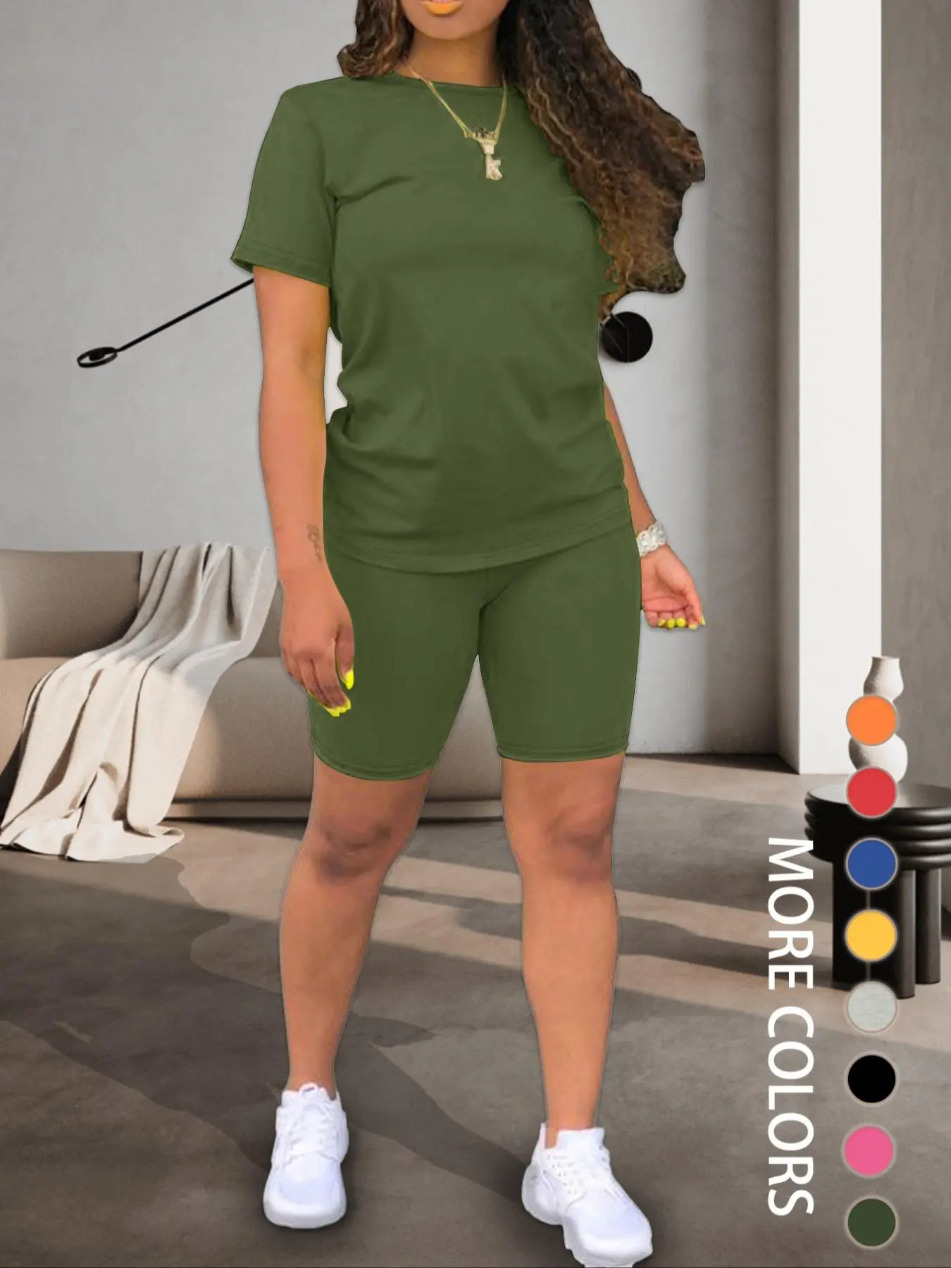 Women's Fitted Plain Round Neck Tee & Skinny Shorts Set