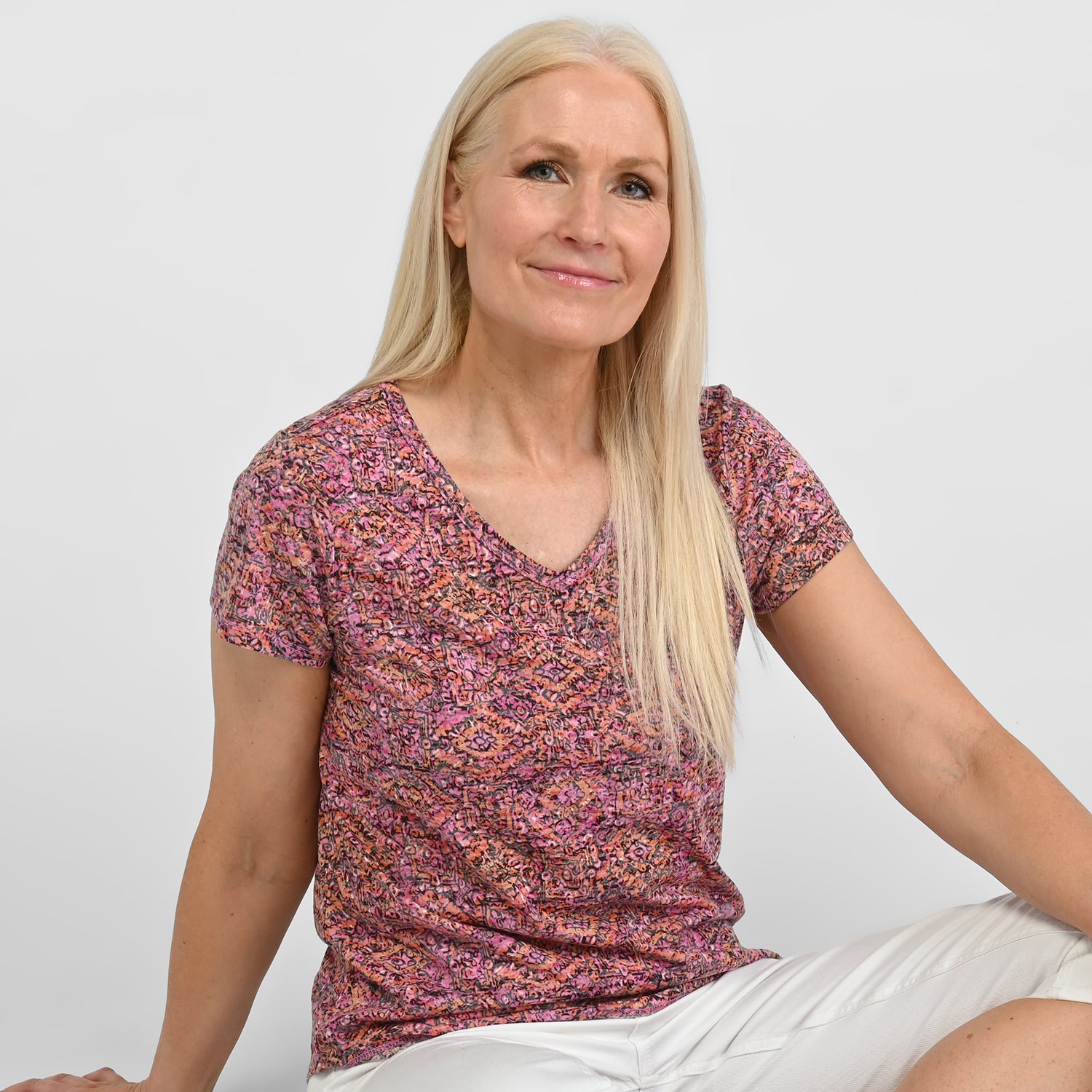 Printed V Neck Short Sleeve Burnout Tee