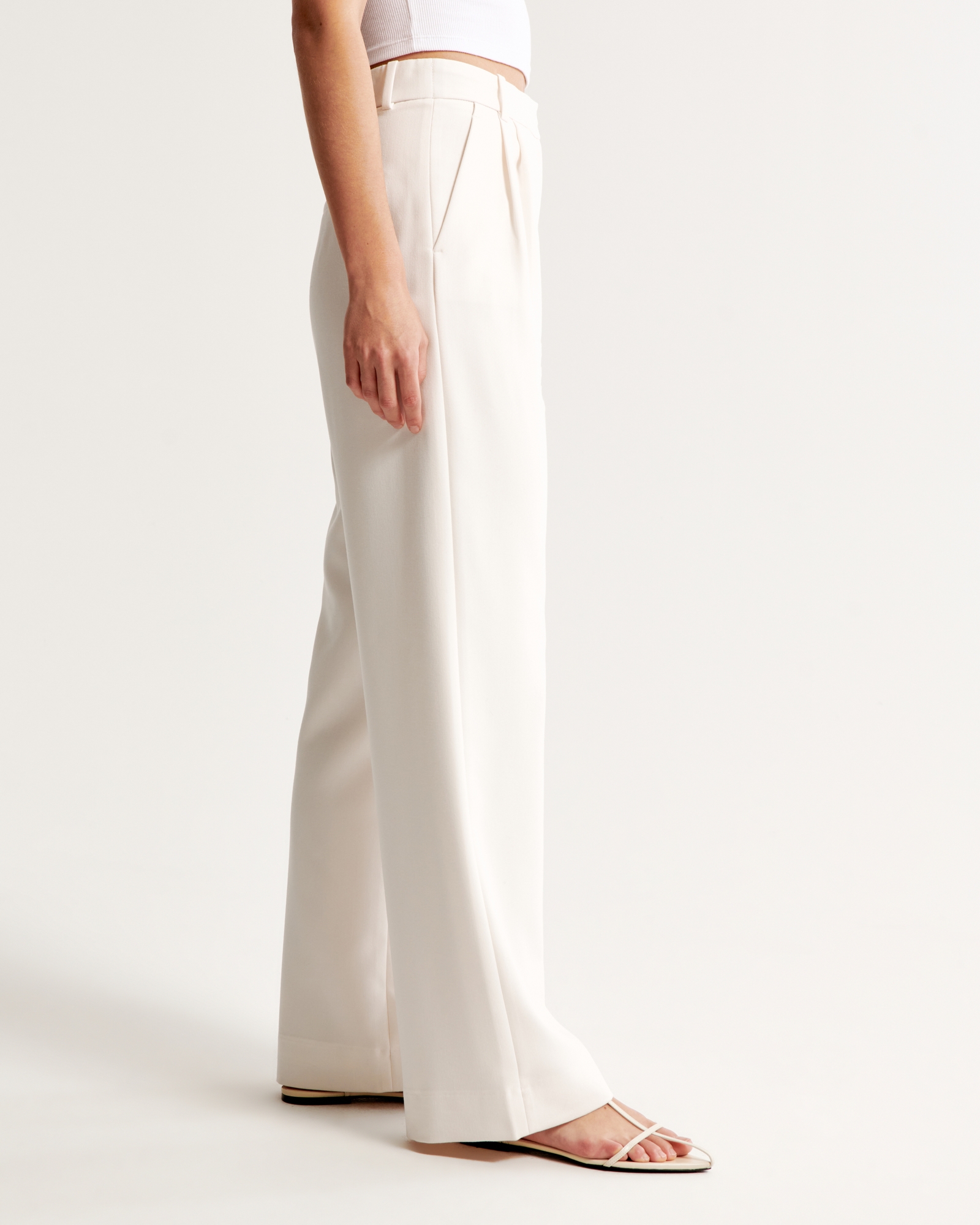 A&F Sloane Tailored Wide Leg Pant