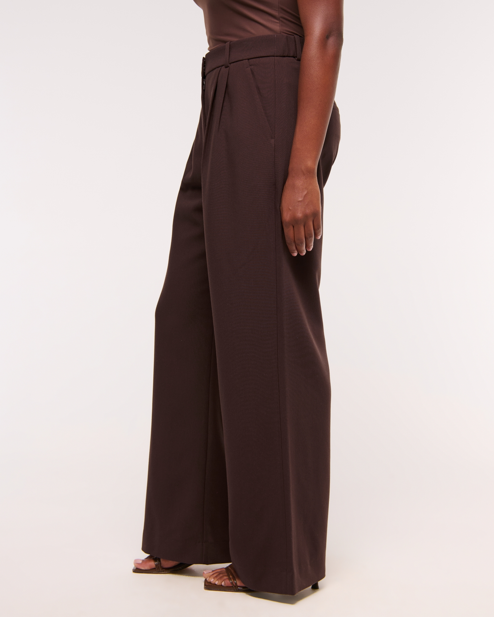 A&F Sloane Tailored Wide Leg Pant
