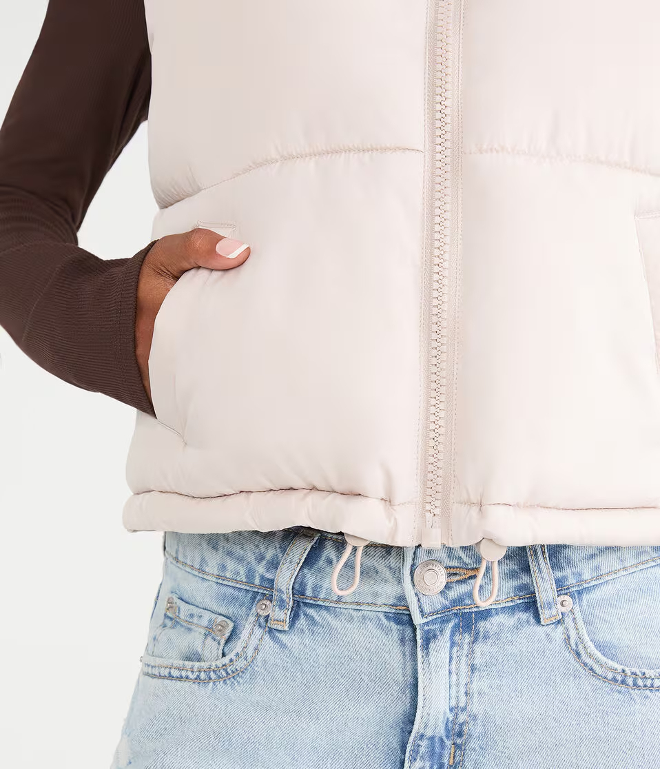 Lightweight Cropped Puffer Vest