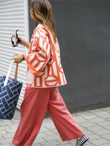 Printed Pocket Wide Sleeved Women's Double Sided Jacket