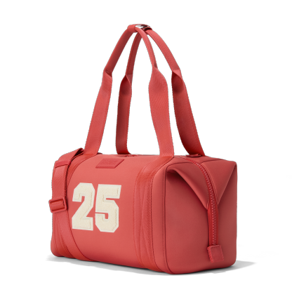 Landon Carryall in Rhubarb, Medium