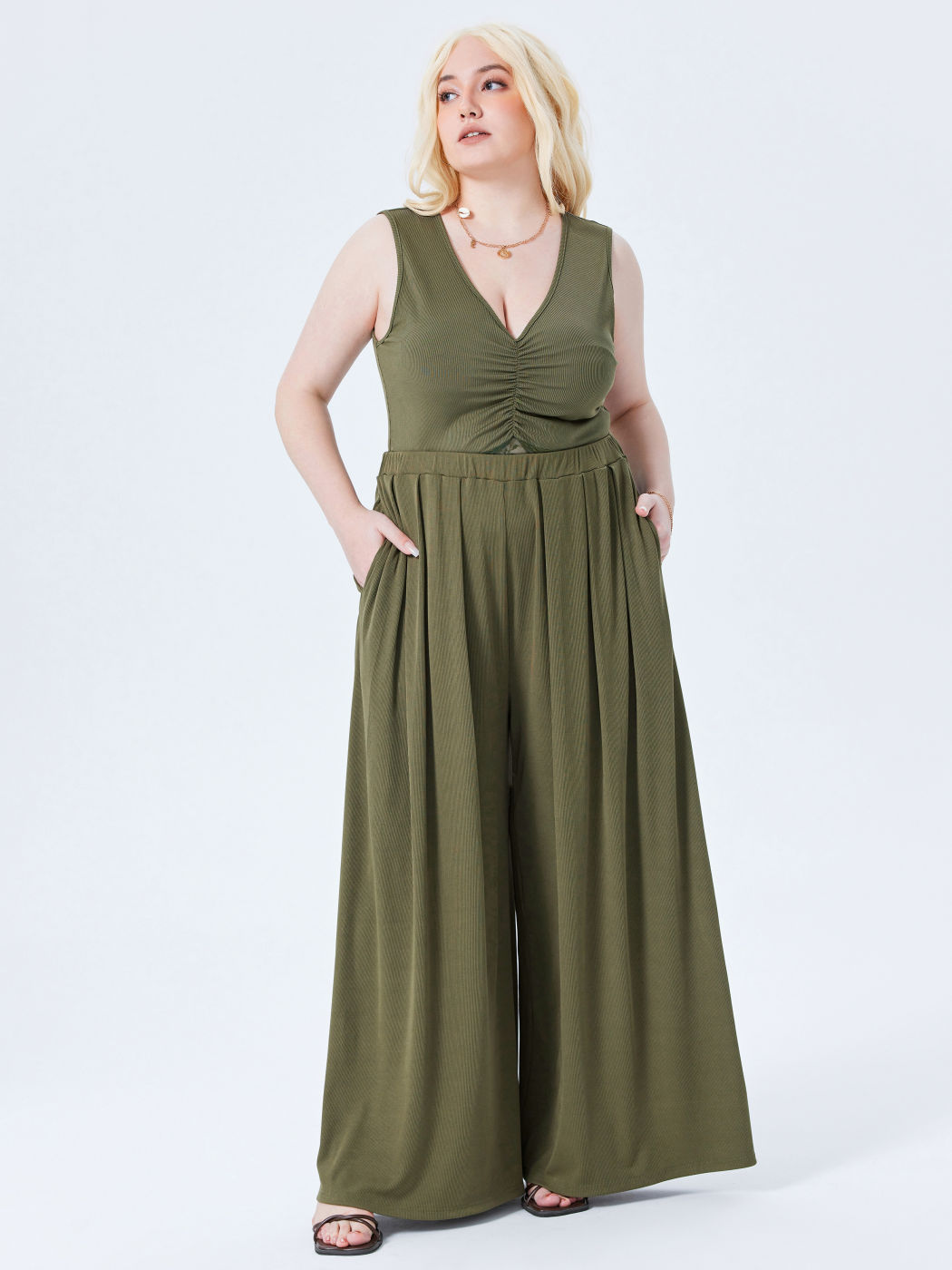 Solid Elastic Waist Pocket Wide Leg Pants Curve & Plus