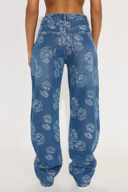 Secret Garden Straight Leg Jeans - Medium Wash