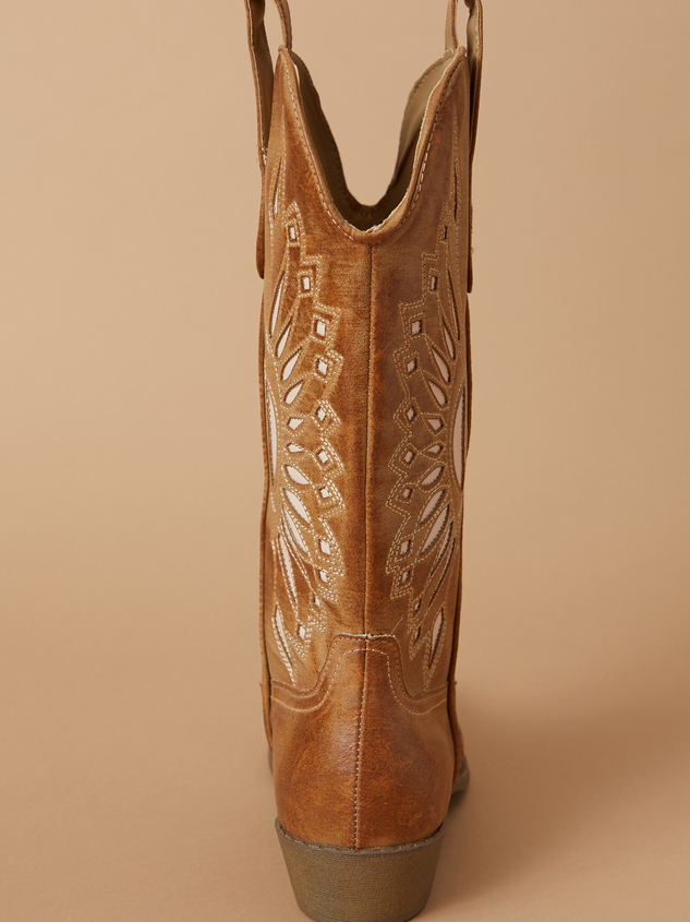 Bandera Wide Width & Calf Cut Out Western Boots