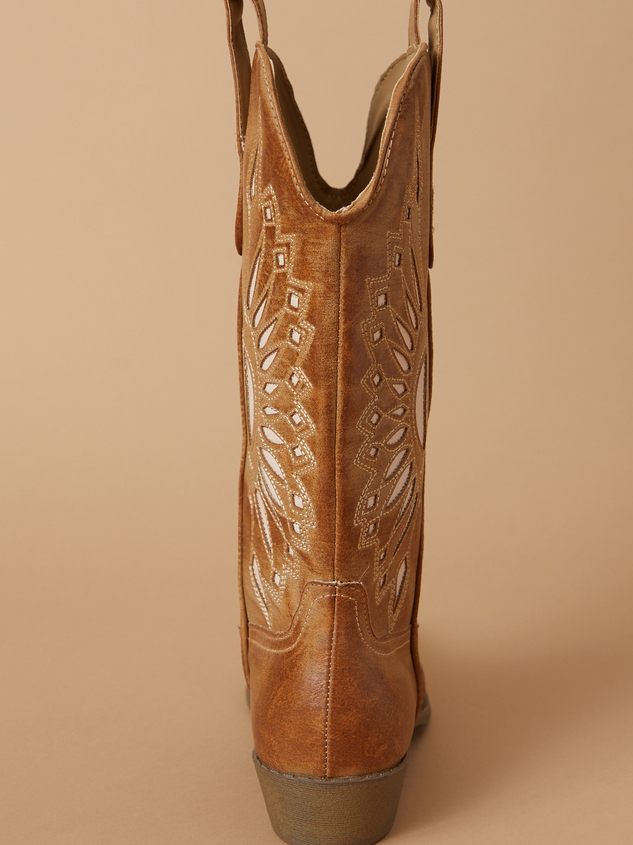 Bandera Wide Width & Calf Cut Out Western Boots