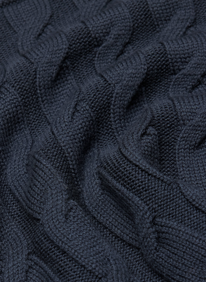 glory sweater