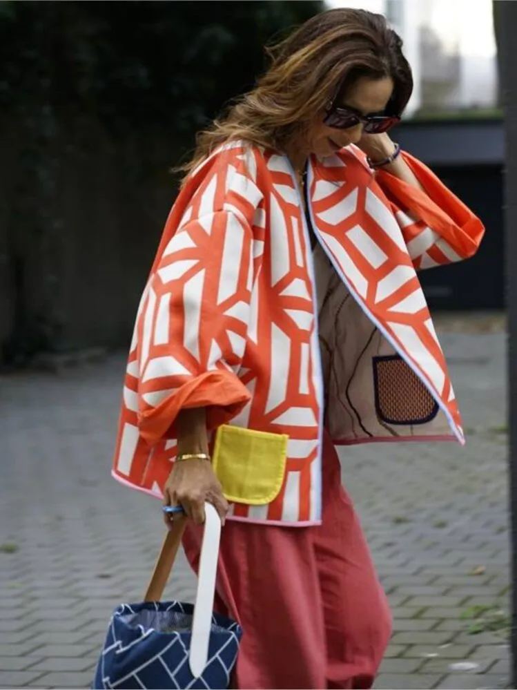 Printed Pocket Wide Sleeved Women's Double Sided Jacket
