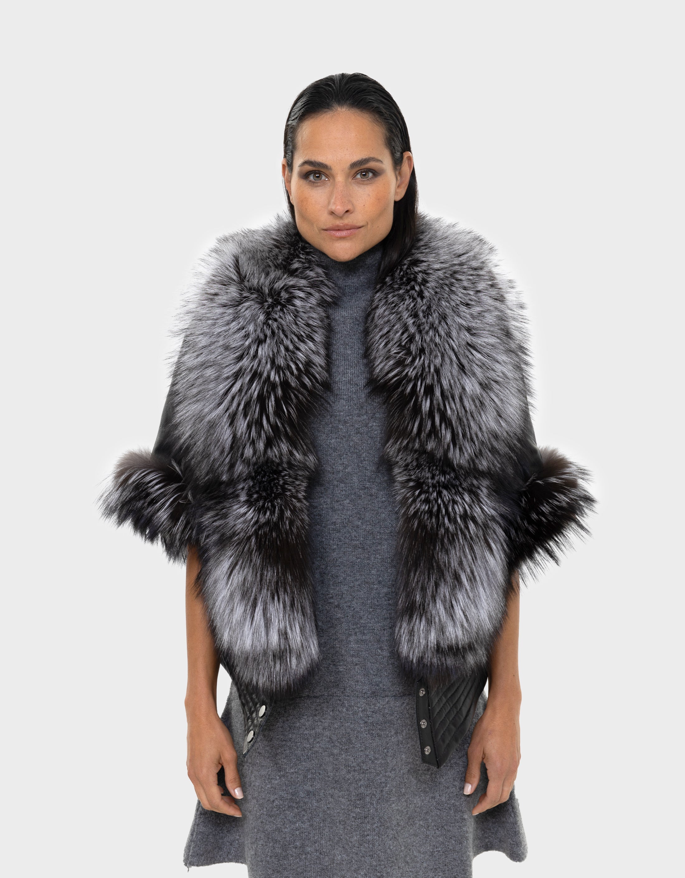 Casual fur and leather coat