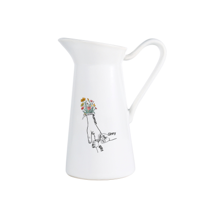 À Maman/Mamie - Vase Personnalisé 2-7 Prénoms Vase Forme Pichet en Céramique (sans fleurs) | Jessemade