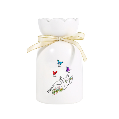 À Maman/Mamie - Vase en Céramique 2-8 Prénoms Personnalisés avec 1 Texte Vase Main et Papillon (sans fleurs) | Jessemade