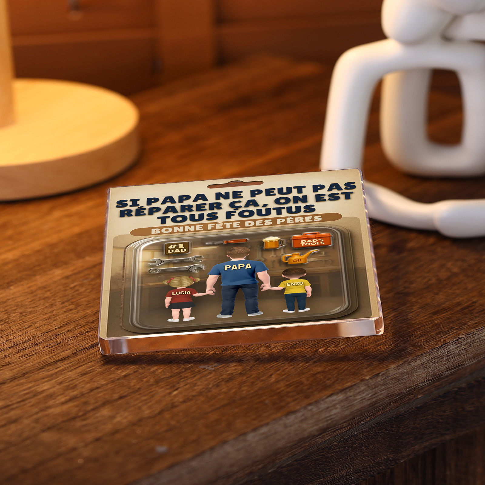 Plaque Acrylique Personnalisée Fête des Pères – « Si Papa ne peut pas réparer ça, on est tous foutus » – Cadeau avec prénoms des enfants | Jessemade