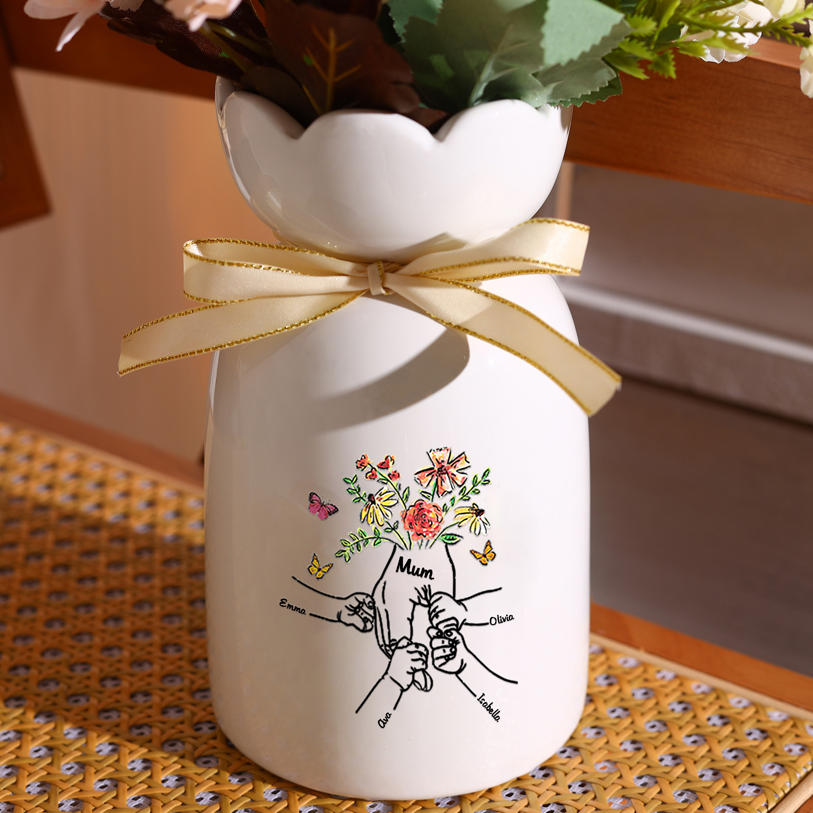 À Maman/Mamie - Vase en Céramique 2-8 Prénoms Personnalisés avec 1 Texte Vase la Main dans la Main (sans fleurs) | Jessemade