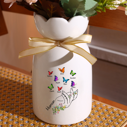 À Maman/Mamie - Vase en Céramique 2-8 Prénoms Personnalisés avec 1 Texte Vase Main et Papillon (sans fleurs) | Jessemade