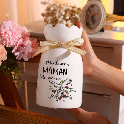 À ma Maman/Mamie-Vase Personnalisé avec 2-7 Prénoms et 1 Tetxe Vase la Main dans la Main avec Ruban en Céramique (sans fleurs) | Jessemade