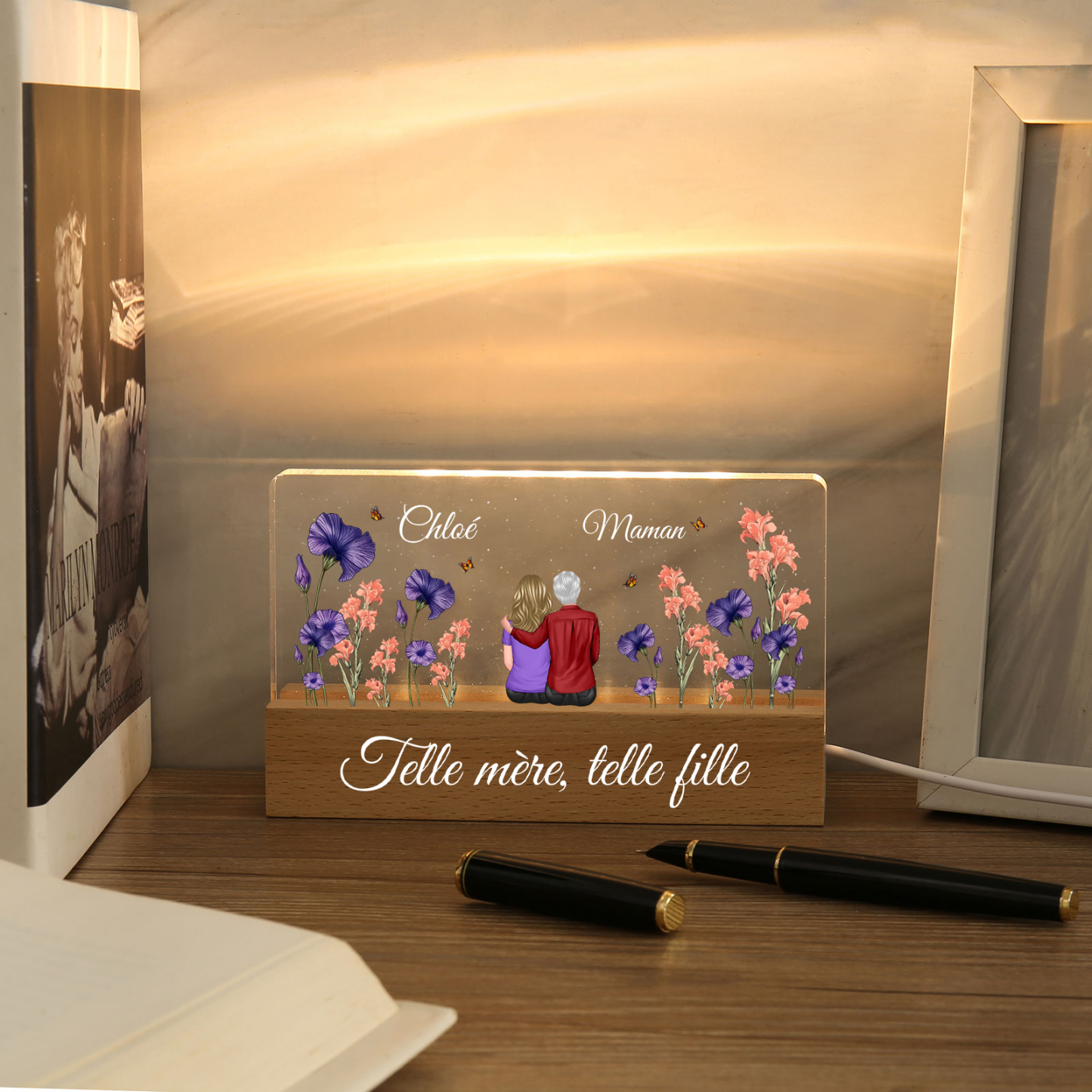 À Maman - Lampe LED Personnalisés avec 2 Prénoms et Illustrations Fleurs Veilleuse Personnalisée pour Maman | Jessemade