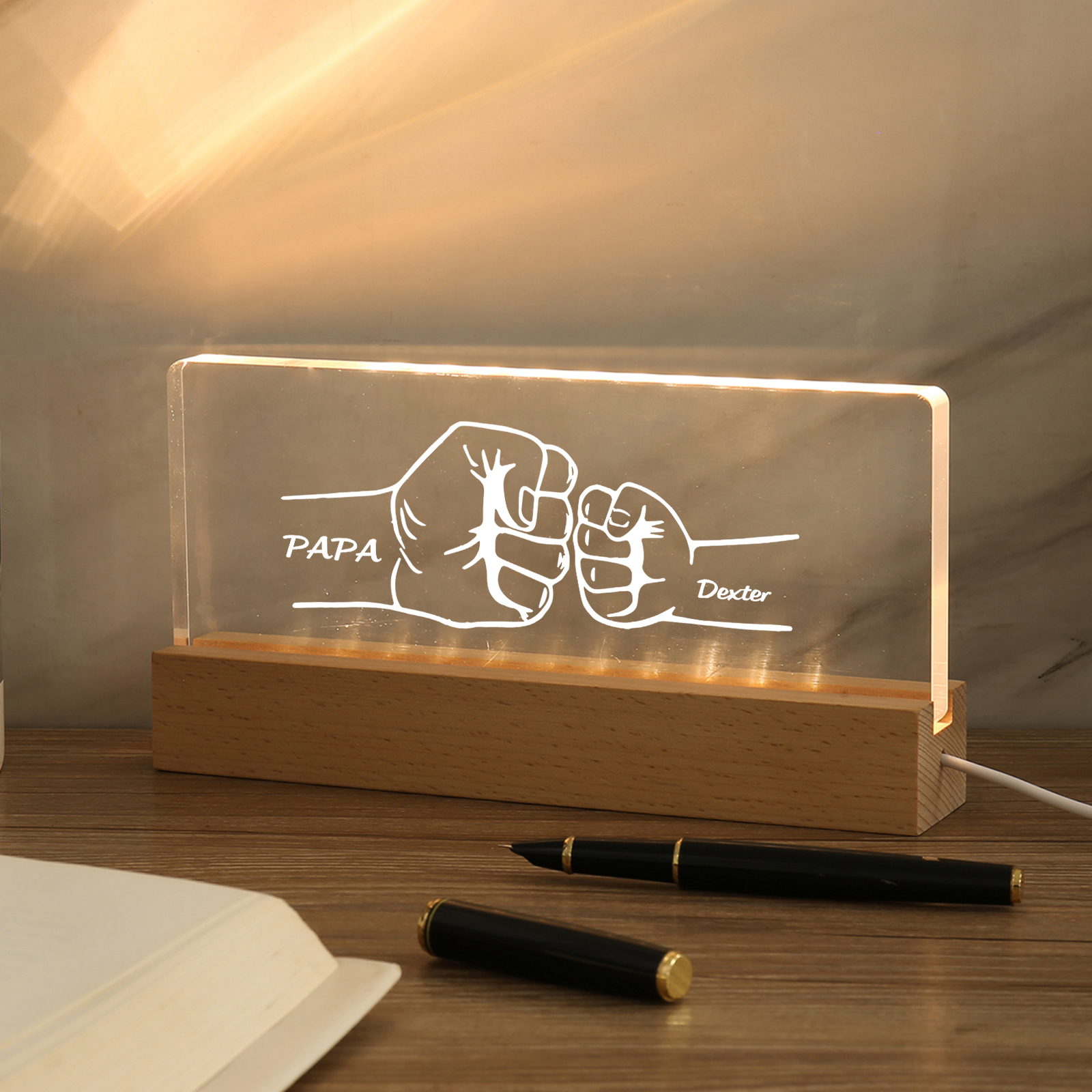 À mon Papa/Papi- Lampe de chevet LED Poings 2 Prénoms Personnalisés