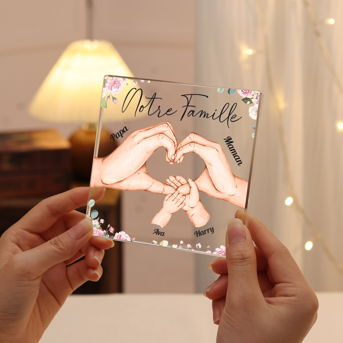 À ma Famille - Plaque Acrylique Carrée la Main dans la Main 4 Prénoms Personnalisés avec Texte
